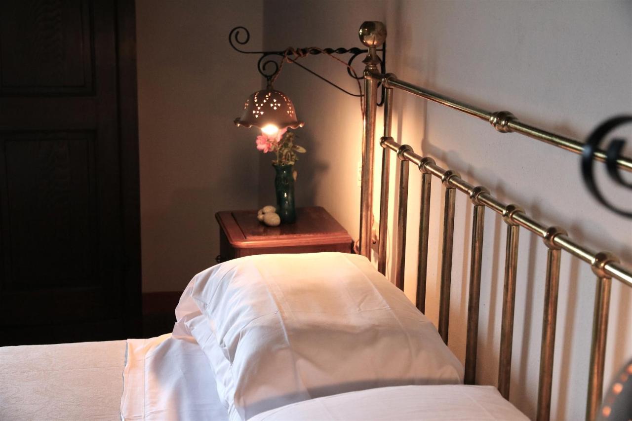 Antichi Casali Hotel Кастел дел Пиано Екстериор снимка